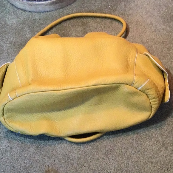Vintage Cole Haan yellow pebble leather style handbag Excellent condition - Picture 4 of 6